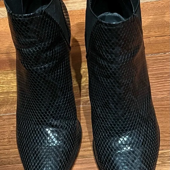 Zara hi heel boots - Picture 9 of 9